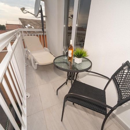 Apartment Antonio Baška Voda Exterior foto